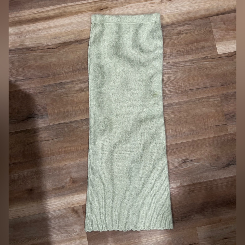Light Green Knit Maxi Skirt